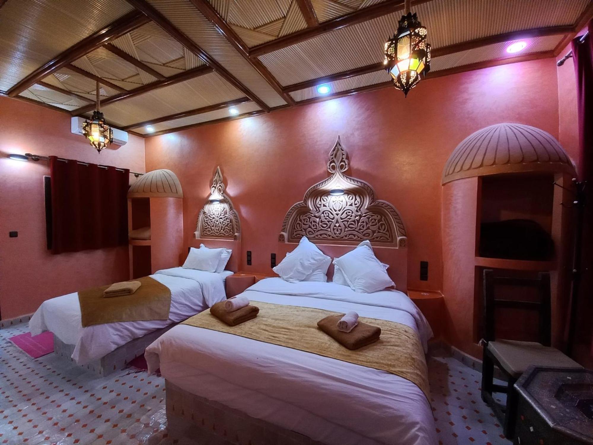 Kasbah Yasmina Hotel Lac Yasmins Exterior photo